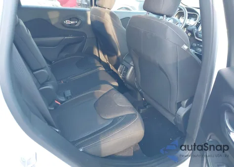 2017 Jeep Cherokee Latitude 4X4 z USA, uszkodzony, nr VIN 1C4PJMCS4HW531694